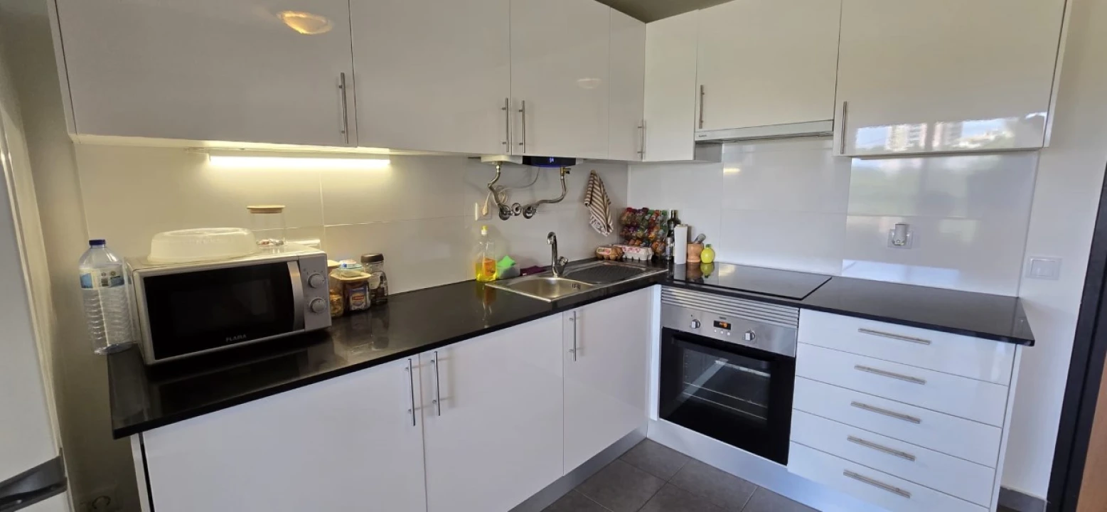 Apartamento T1 para Venda em Portimão Foto 8