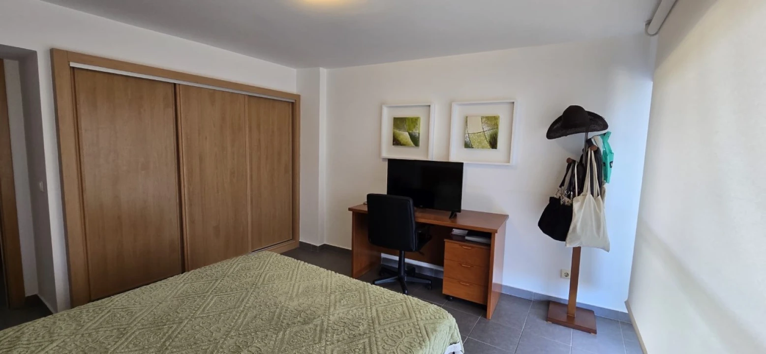 Apartamento T1 para Venda em Portimão Foto 14