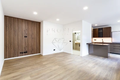 Apartamento T1 para Venda em Queluz e Belas