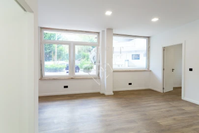 Apartamento T1 para Venda em Queluz e Belas