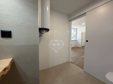Apartamento T1 para Venda em Queluz e Belas