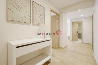 Apartamento T1 para Venda em Leiria, Pousos, Barreira e Cortes