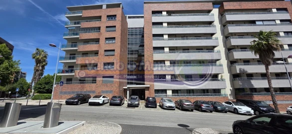 Apartamento T2 para Venda em Alverca do Ribatejo e Sobralinho