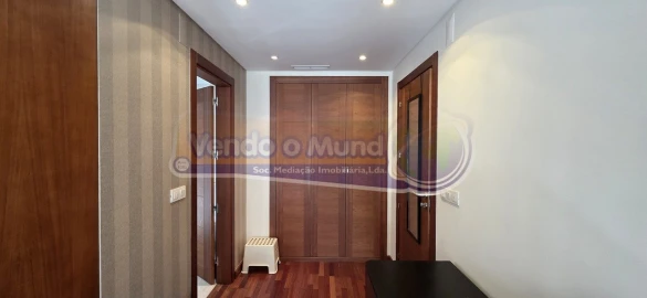 Apartamento T2 para Venda em Alverca do Ribatejo e Sobralinho