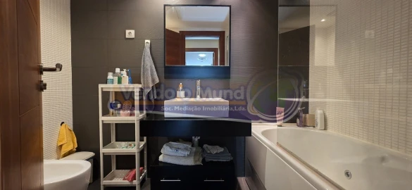 Apartamento T2 para Venda em Alverca do Ribatejo e Sobralinho