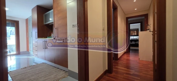 Apartamento T2 para Venda em Alverca do Ribatejo e Sobralinho
