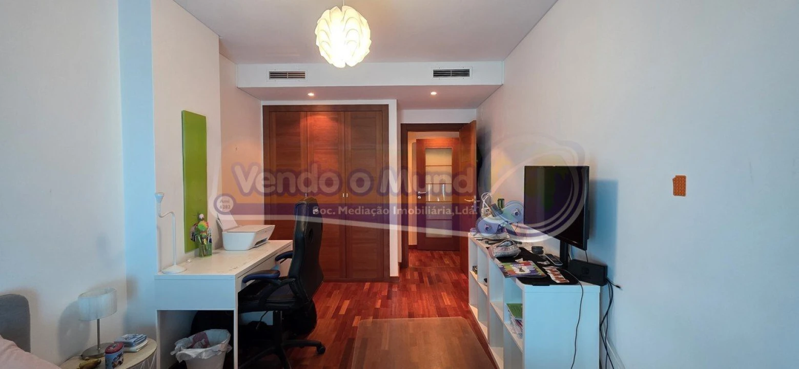 Apartamento T2 para Venda em Alverca do Ribatejo e Sobralinho Foto 17