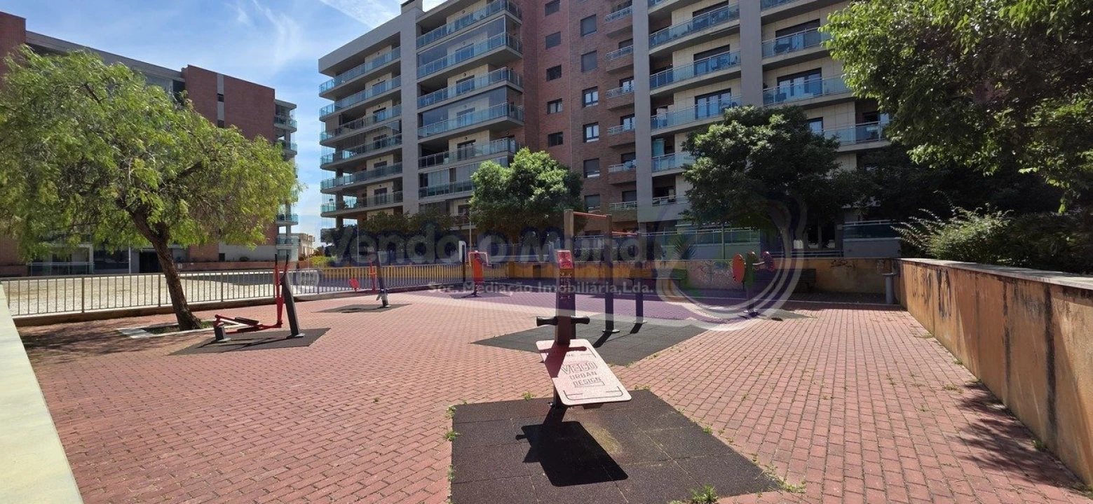 Apartamento T2 para Venda em Alverca do Ribatejo e Sobralinho Foto 2