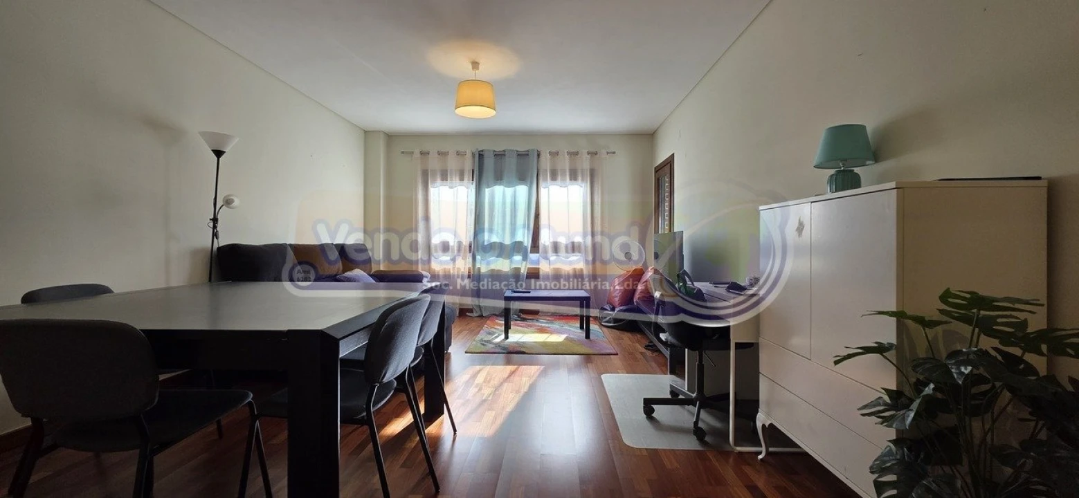 Apartamento T2 para Venda em Alverca do Ribatejo e Sobralinho Foto 8