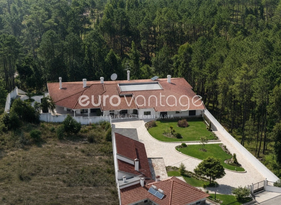 Moradia T9 para Venda em Maceira Foto 1