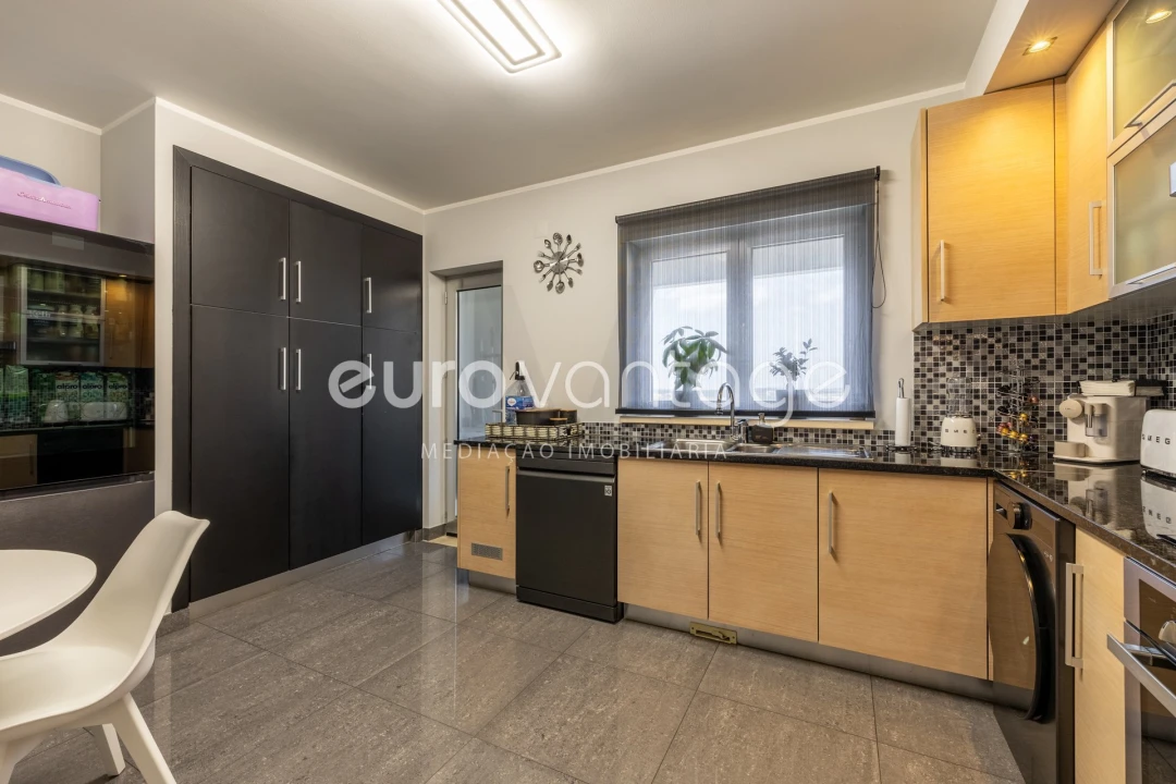 Apartamento T3 para Venda em Leiria, Pousos, Barreira e Cortes Foto 5