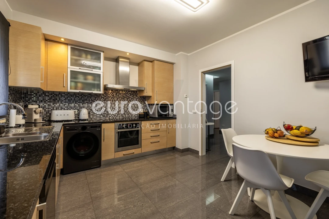 Apartamento T3 para Venda em Leiria, Pousos, Barreira e Cortes Foto 7