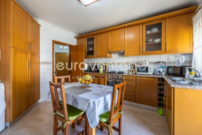Apartamento T2 para Venda em Leiria, Pousos, Barreira e Cortes