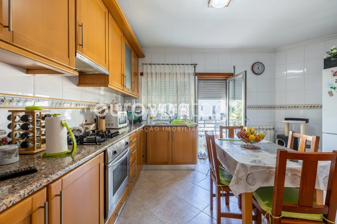 Apartamento T2 para Venda em Leiria, Pousos, Barreira e Cortes Foto 10