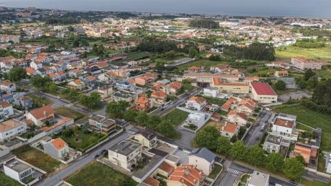 Moradia T3 para Venda em Arcozelo