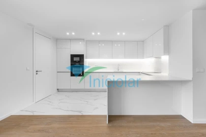 Apartamento T3 para Venda em Cidade da Maia