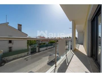Apartamento T4 para Venda em Pinhal Novo