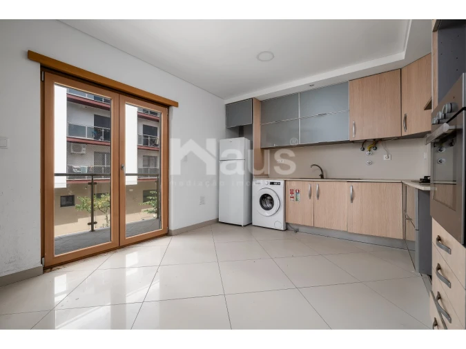 Apartamento T4 para Venda em Pinhal Novo Foto 4