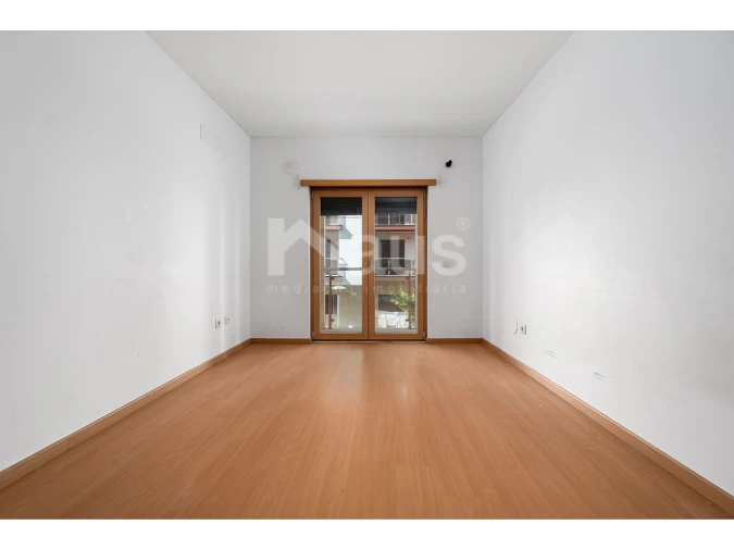 Apartamento T4 para Venda em Pinhal Novo Foto 20