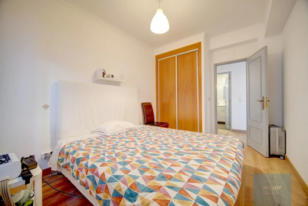 Apartamento T3 para Venda em Carnaxide e Queijas Foto 19