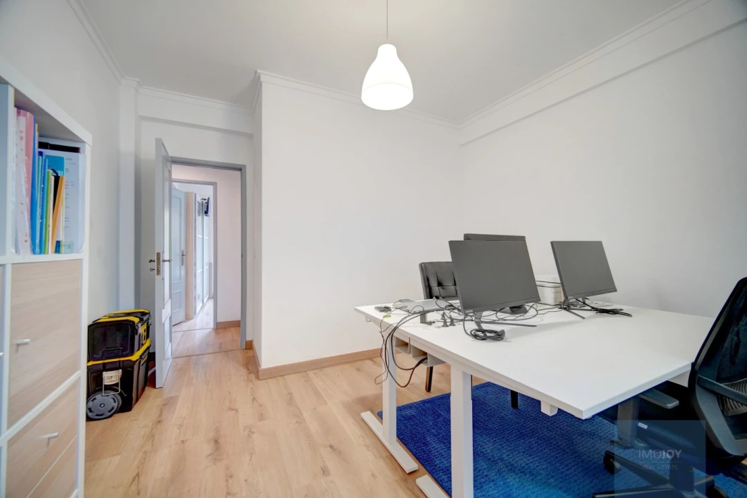 Apartamento T3 para Venda em Carnaxide e Queijas Foto 21