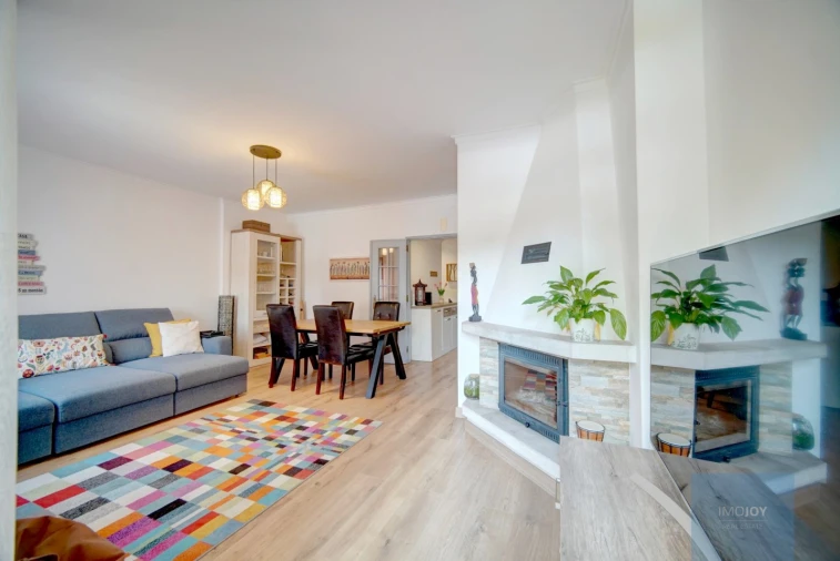 Apartamento T3 para Venda em Carnaxide e Queijas Foto 2