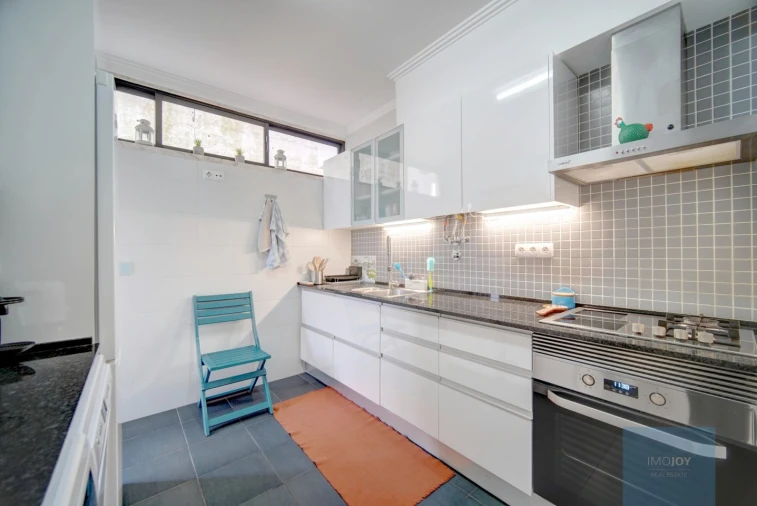 Apartamento T3 para Venda em Carnaxide e Queijas Foto 8