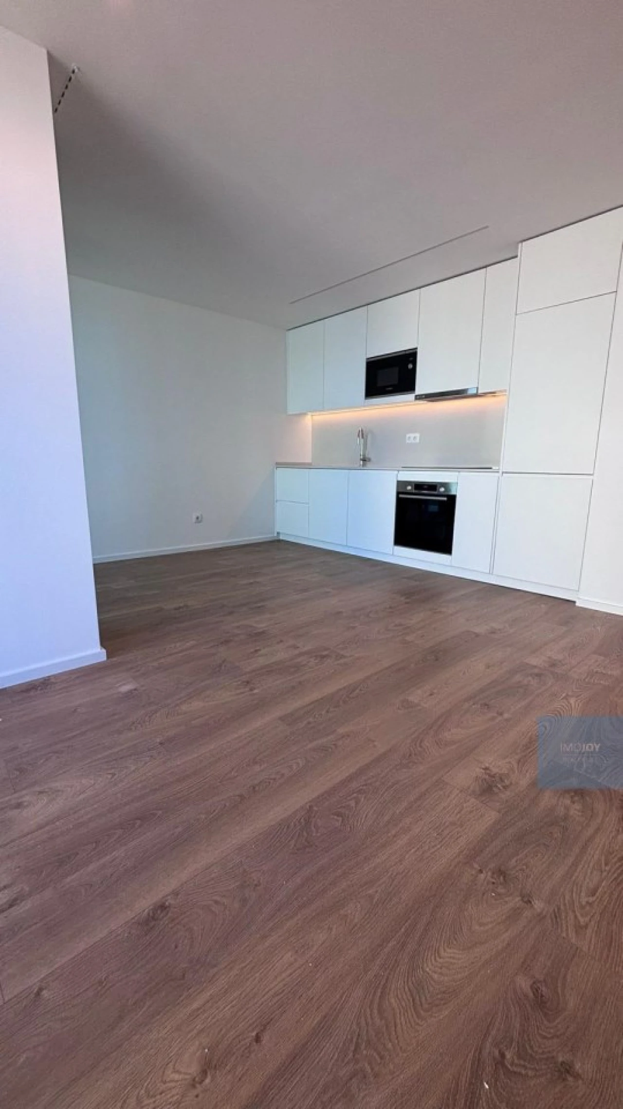 Apartamento T1 para Arrendamento em Cedofeita, Santo Ildefonso, Sé, Miragaia, São Nicolau e Vitória Foto 6