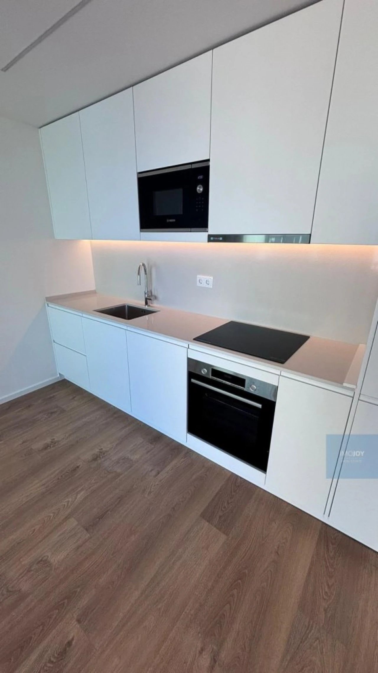 Apartamento T1 para Arrendamento em Cedofeita, Santo Ildefonso, Sé, Miragaia, São Nicolau e Vitória Foto 7