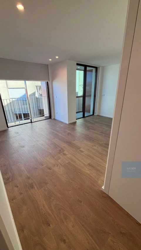 Apartamento T1 para Arrendamento em Cedofeita, Santo Ildefonso, Sé, Miragaia, São Nicolau e Vitória