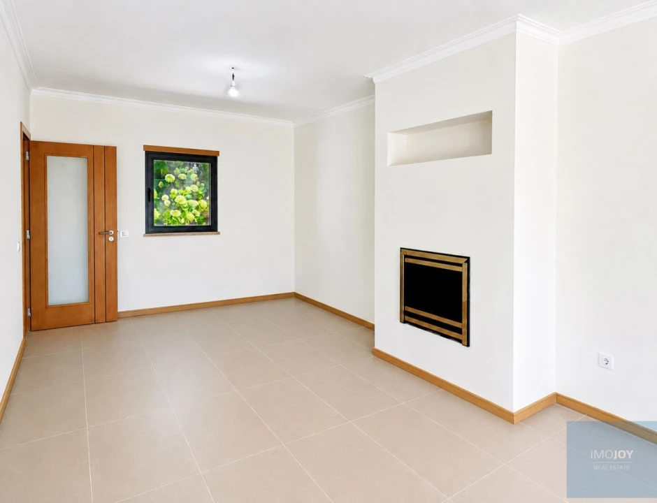 Moradia T3 para Venda em Guia Foto 3