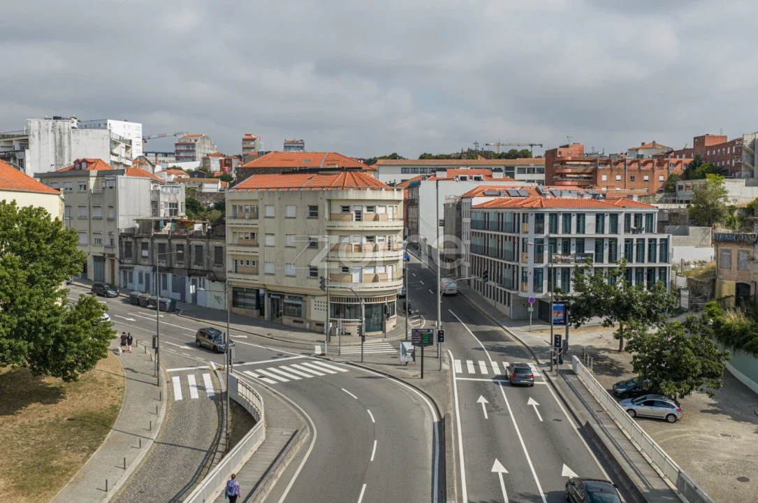 Apartamento T3 para Venda em Cedofeita, Santo Ildefonso, Sé, Miragaia, São Nicolau e Vitória Foto 20