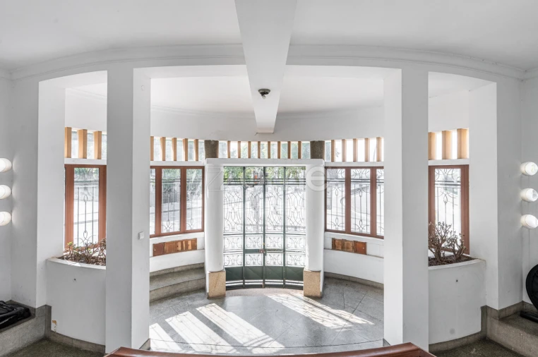 Apartamento T3 para Venda em Cedofeita, Santo Ildefonso, Sé, Miragaia, São Nicolau e Vitória Foto 4