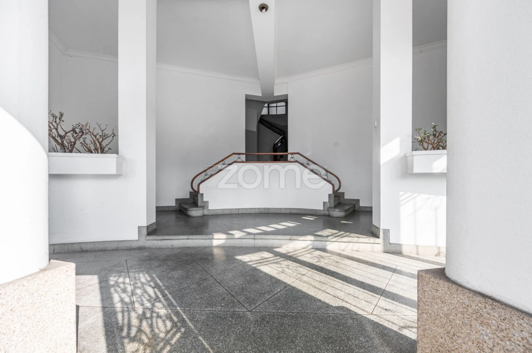 Apartamento T3 para Venda em Cedofeita, Santo Ildefonso, Sé, Miragaia, São Nicolau e Vitória Foto 3