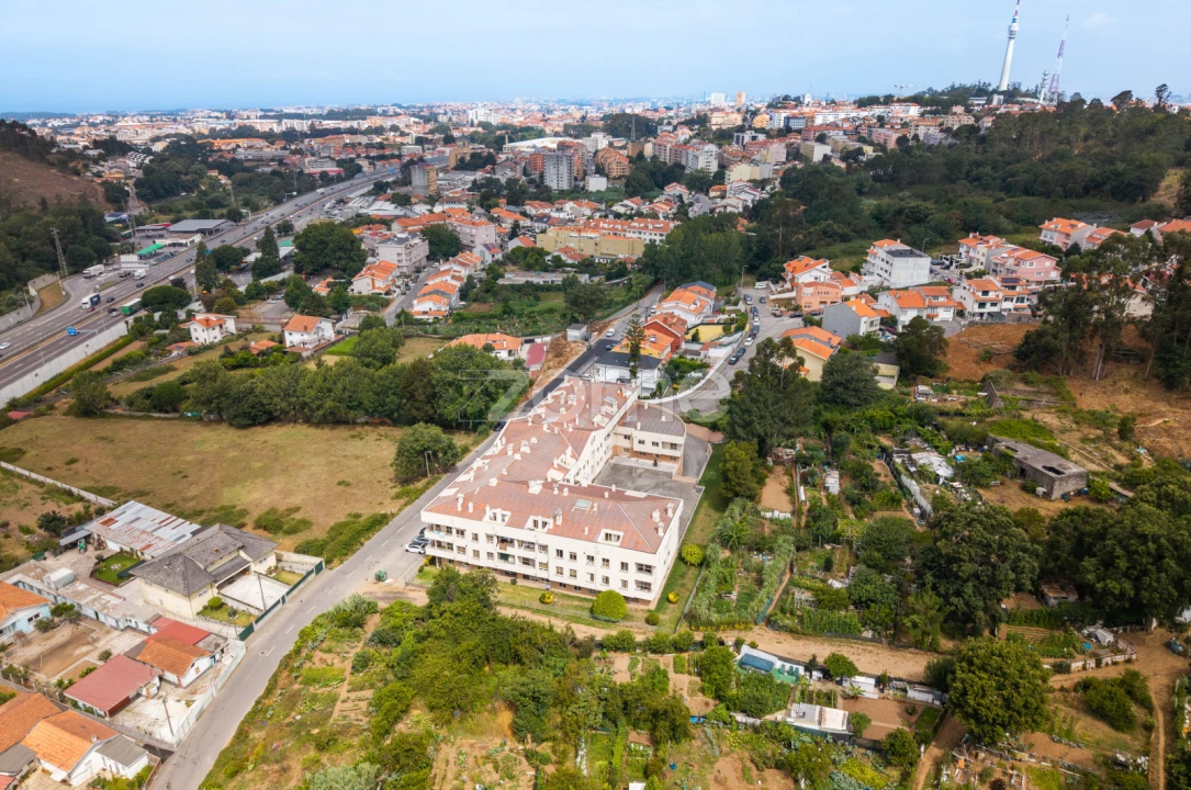 Apartamento T2 para Venda em Mafamude e Vilar do Paraíso Foto 40