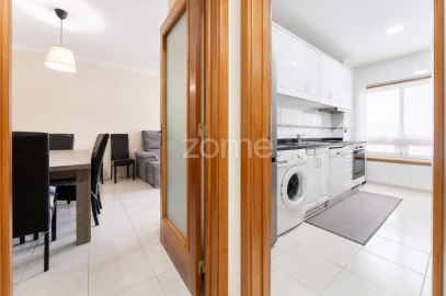 Apartamento T2 para Venda em Mafamude e Vilar do Paraíso
