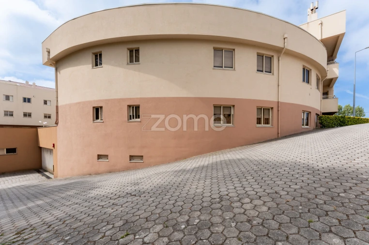 Apartamento T2 para Venda em Mafamude e Vilar do Paraíso Foto 29