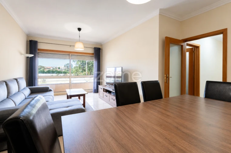 Apartamento T2 para Venda em Mafamude e Vilar do Paraíso Foto 2