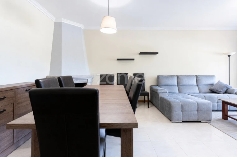 Apartamento T2 para Venda em Mafamude e Vilar do Paraíso Foto 5