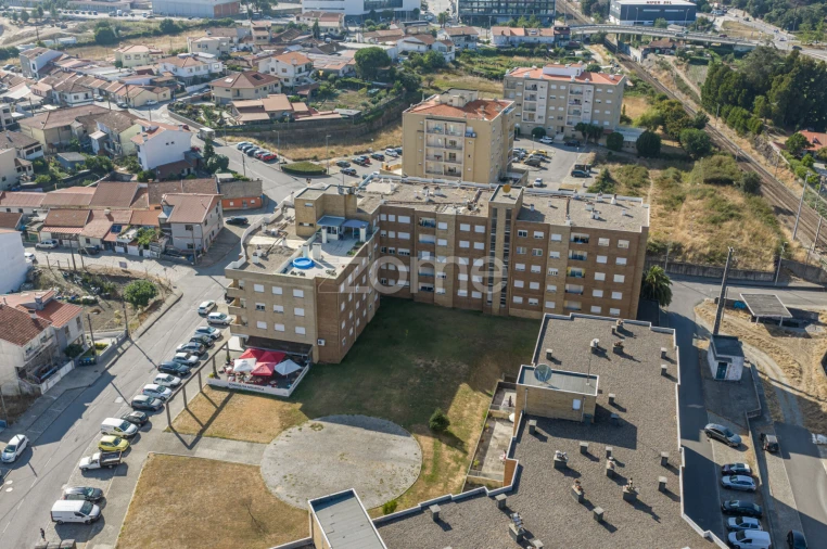 Apartamento T2 para Venda em Valongo Foto 20