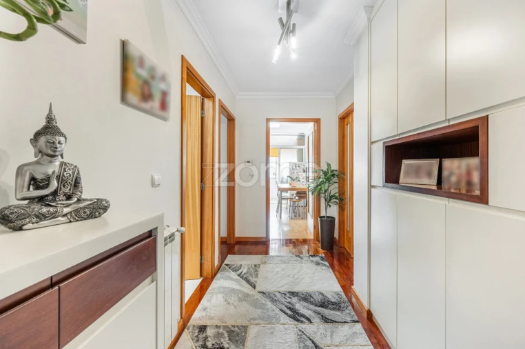 Apartamento T2 para Venda em Valongo Foto 3