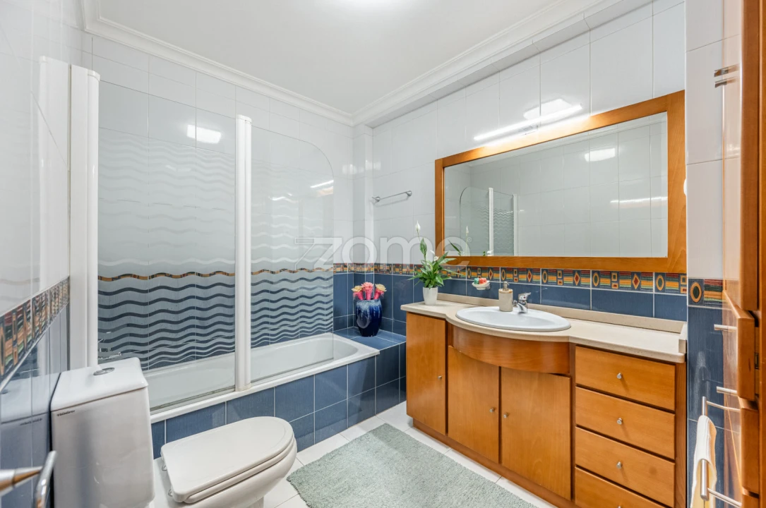 Apartamento T2 para Venda em Valongo Foto 9