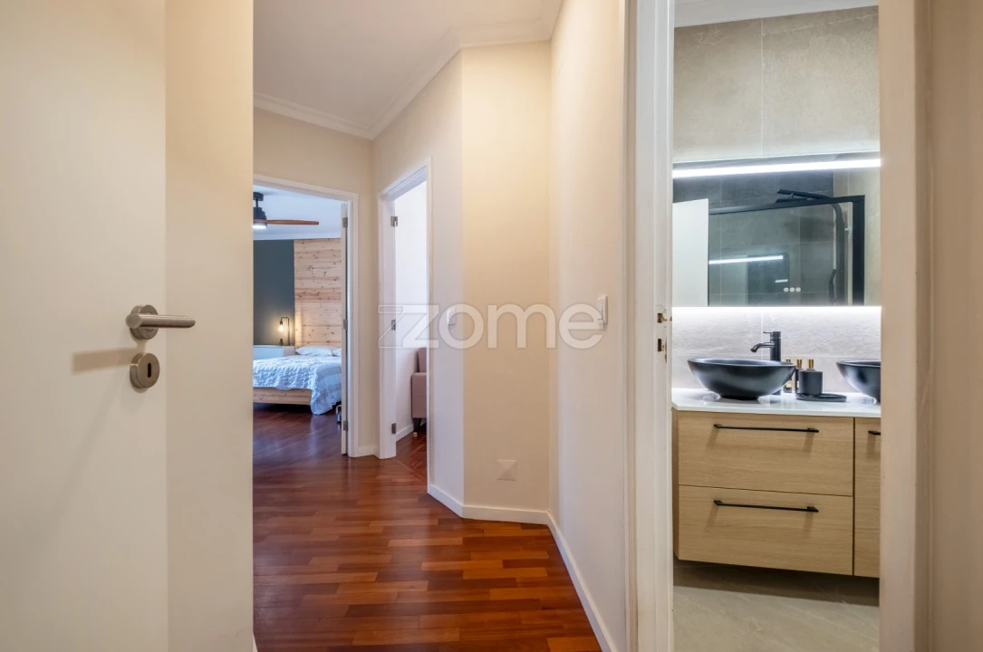 Apartamento T2 para Venda em Aguas Santas Foto 17