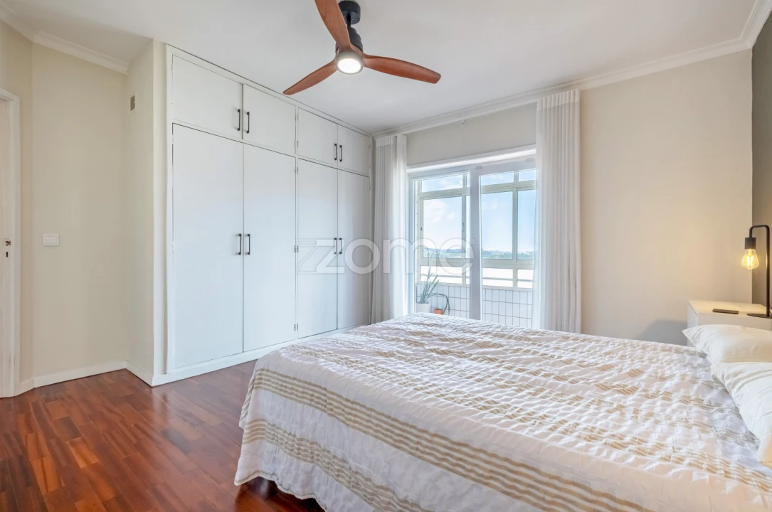 Apartamento T2 para Venda em Aguas Santas Foto 20