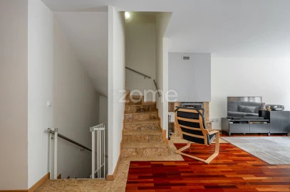 Moradia T3 para Venda em Serzedo e Perosinho