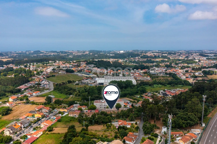 Moradia T3 para Venda em Serzedo e Perosinho Foto 58
