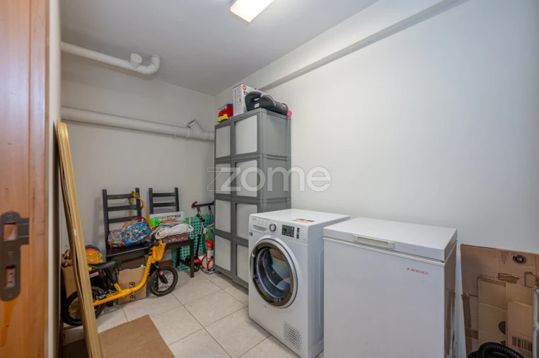Moradia T3 para Venda em Serzedo e Perosinho Foto 48