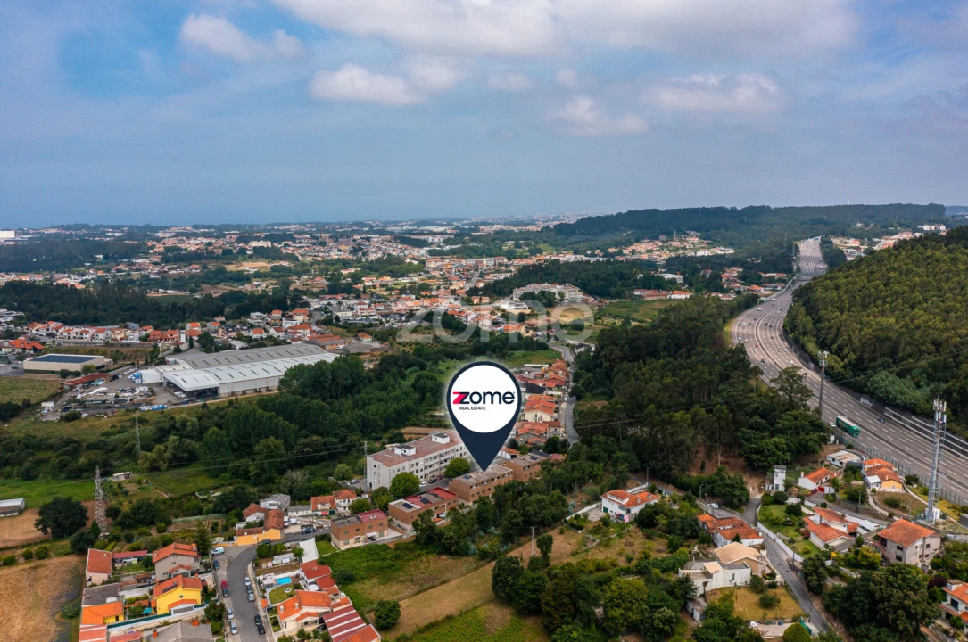 Moradia T3 para Venda em Serzedo e Perosinho Foto 60