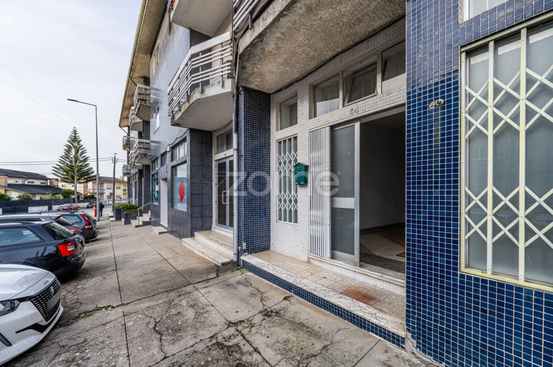 Negócio para Arrendamento em Gulpilhares e Valadares Foto 3