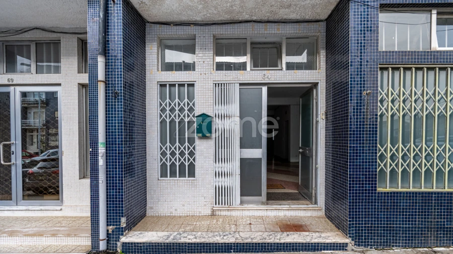 Negócio para Arrendamento em Gulpilhares e Valadares